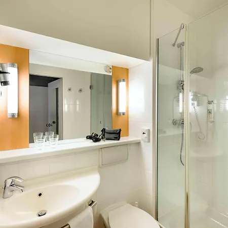 فندق Ibis Koenigsplatz 2*