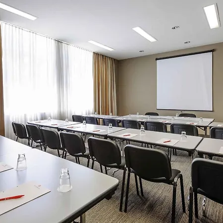 Ibis Koenigsplatz 2*