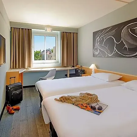 Hotel Ibis Koenigsplatz 2*