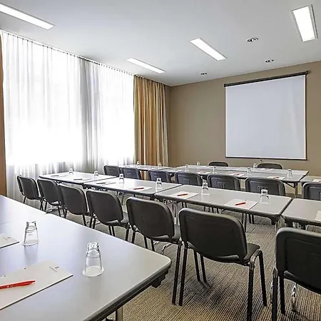 Ibis Koenigsplatz Otel Augsburg