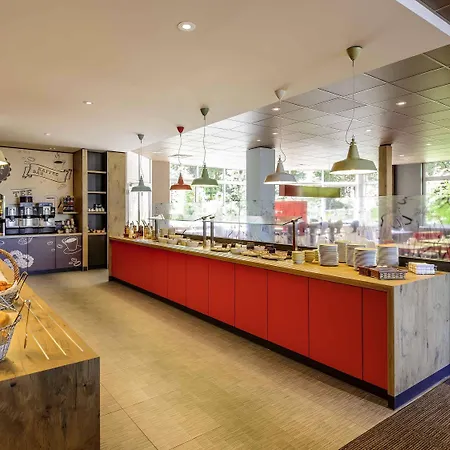 Ibis Koenigsplatz 2*