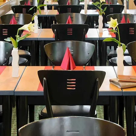 Ibis Koenigsplatz Готель