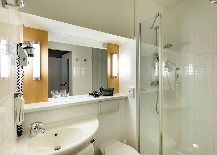 Ibis Koenigsplatz Otel Augsburg