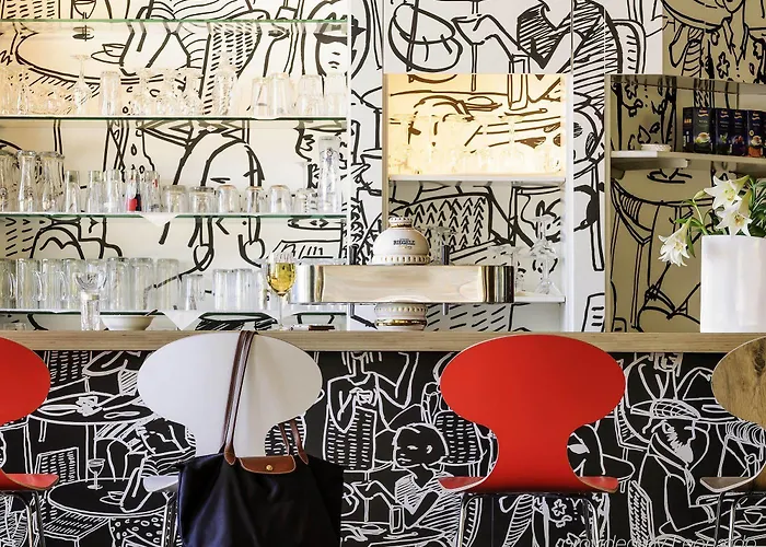 Ibis Koenigsplatz 2*