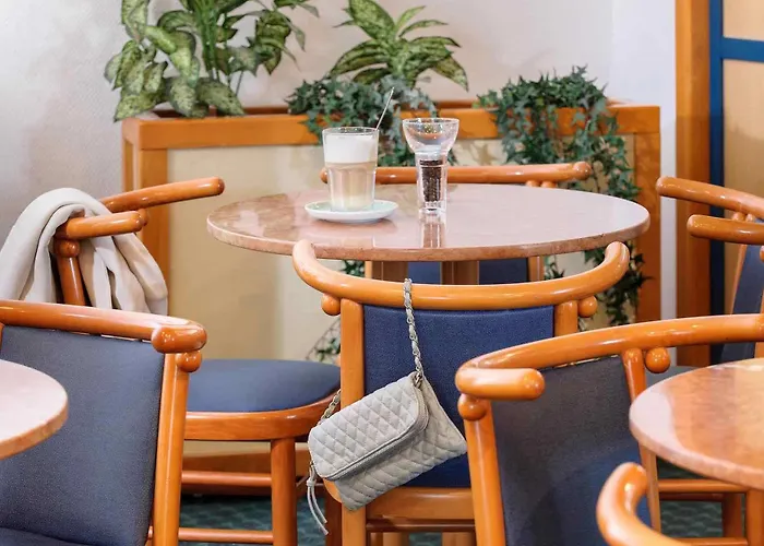 Ibis Koenigsplatz Otel